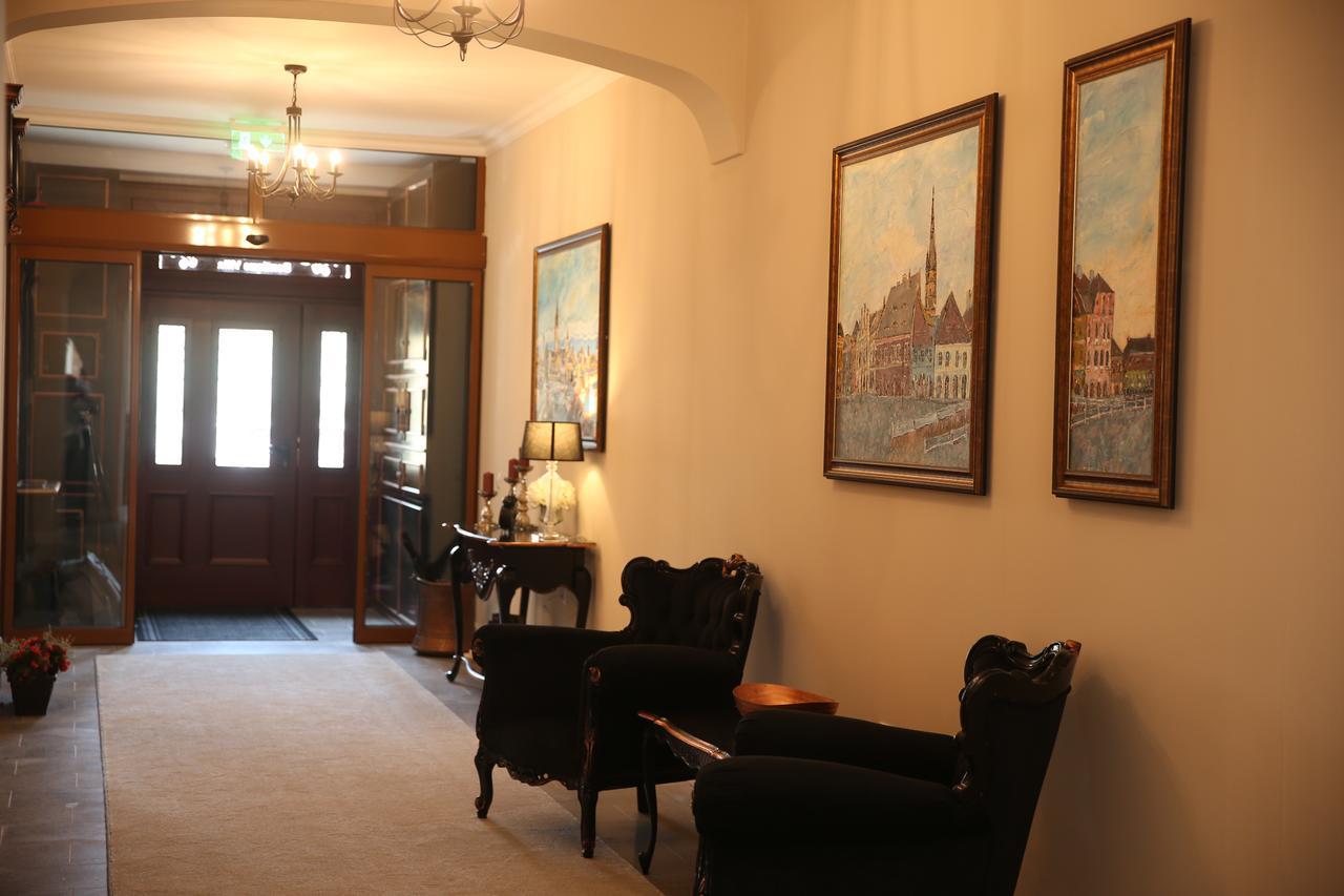 Artisans Boutique Villa Σίμπιου Εξωτερικό φωτογραφία