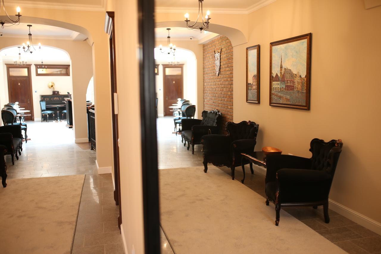 Artisans Boutique Villa Σίμπιου Εξωτερικό φωτογραφία